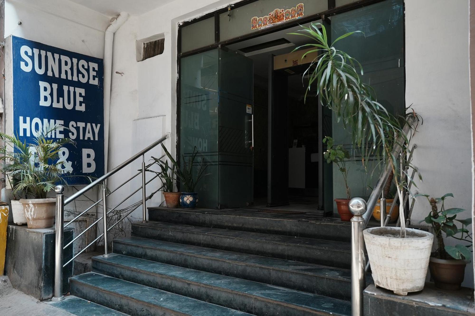Hotel Sunrise Moon New Delhi Bagian luar foto